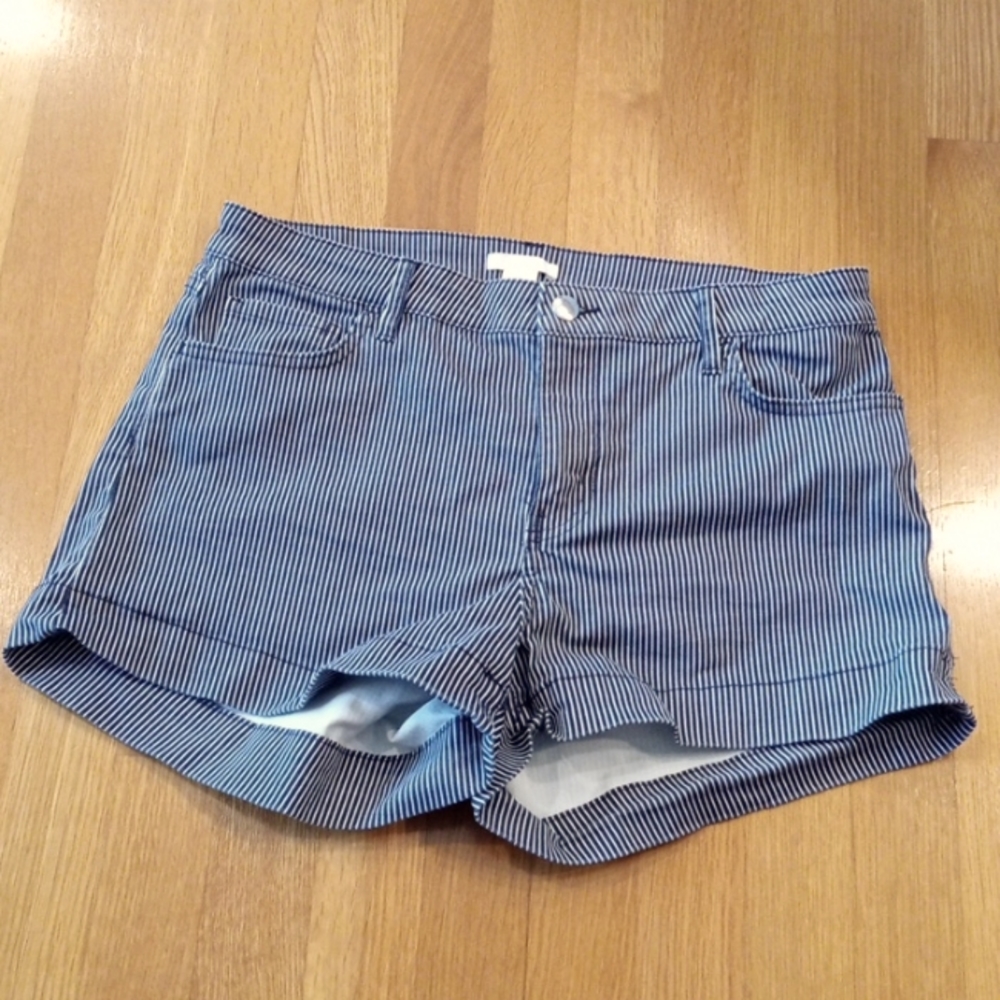 H&M women's Shorts 10